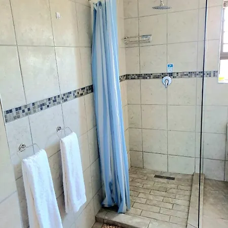 Theescombe Accomodation Port Elizabeth Exterior foto