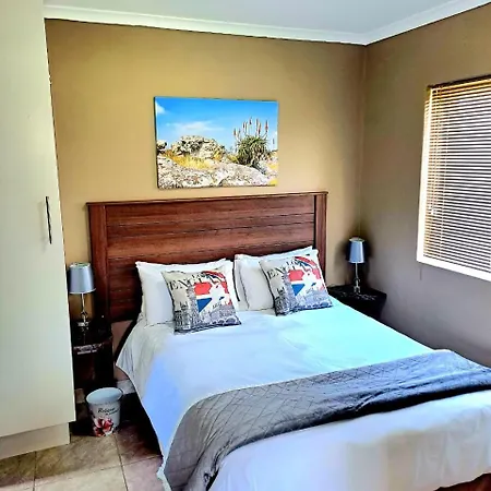 Theescombe Accomodation Port Elizabeth Exterior foto