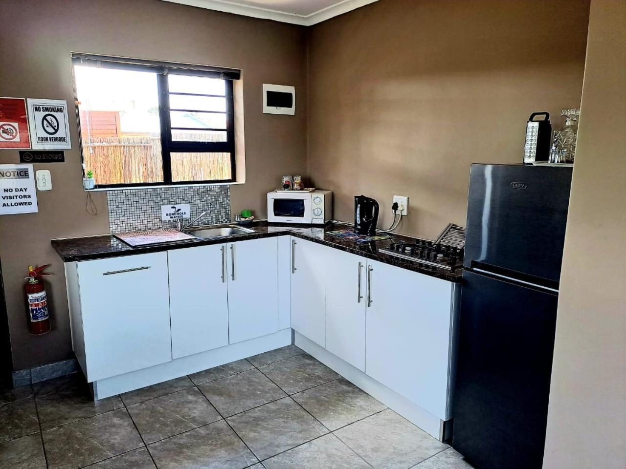 Theescombe Apartment Port Elizabeth